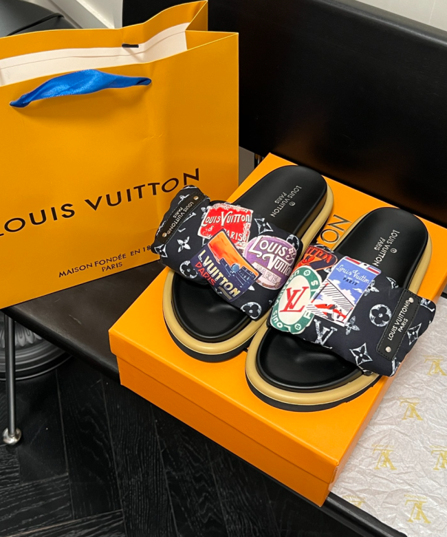 Fashion Slides with Box #LOV