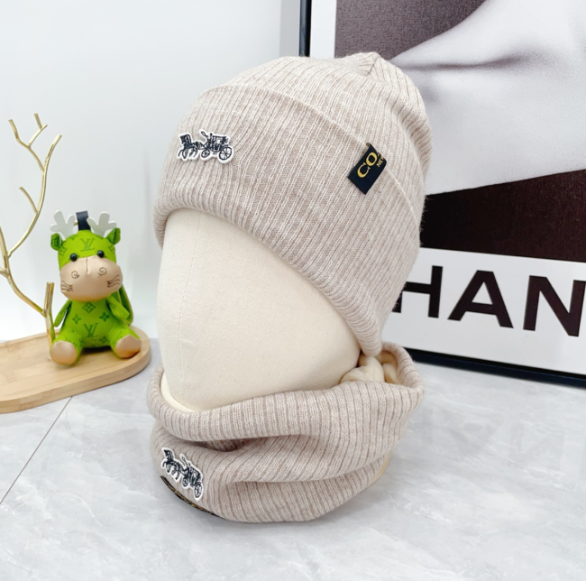 Coach 3 pcs Winter Set #COA