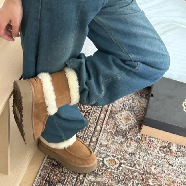 High Quality Boots with Box #UG