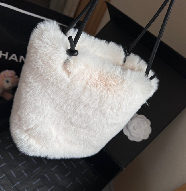 High Quality Furry Bag No Box #CHN