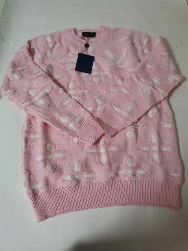 High Quality Sweater with Tags #LOV