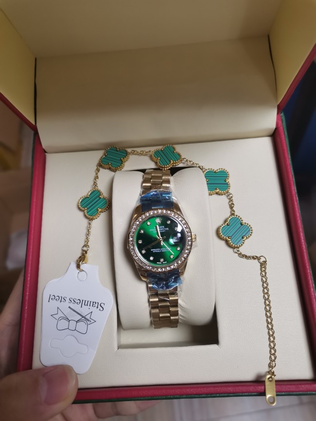 Fashion Watch with Bracelets Set  #NOO