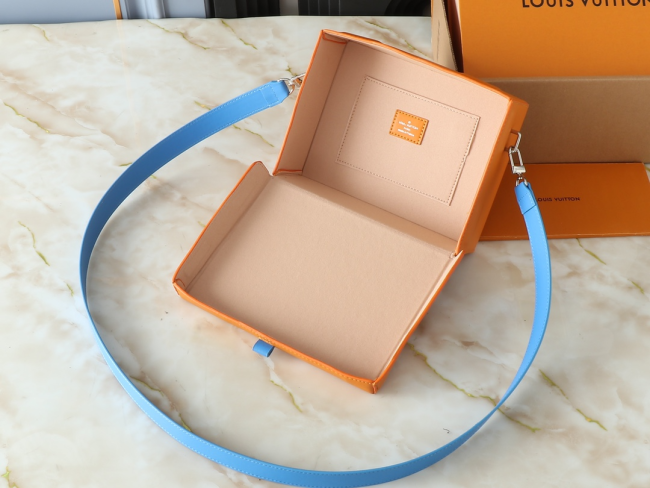 High Quality Box Bag #LOV