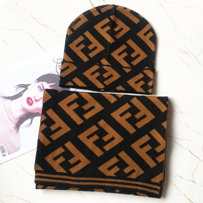 Fashion Scarf with Hat Set #LOV #GUI#DIO