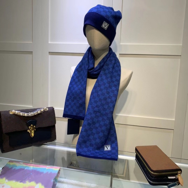 Fashion Scarf with Hat Set #LOV #GUI#DIO