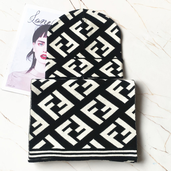 Fashion Scarf with Hat Set #LOV #GUI#DIO