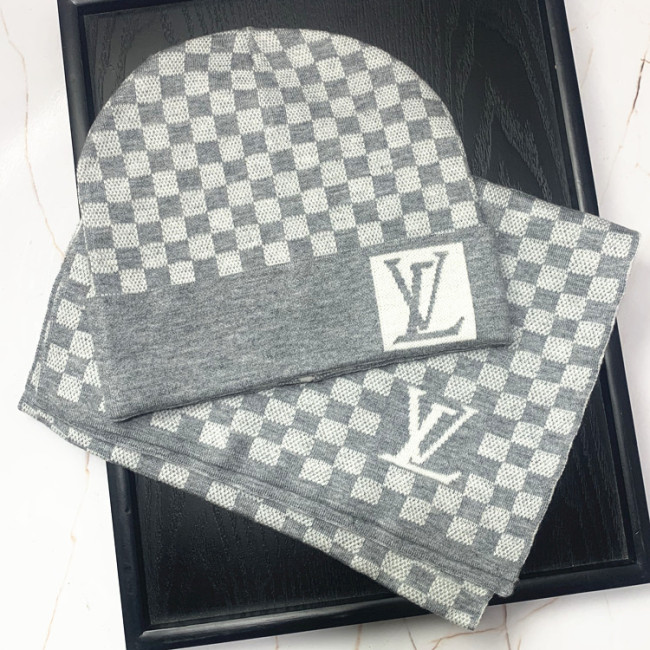 Fashion Scarf with Hat Set #LOV #GUI#DIO