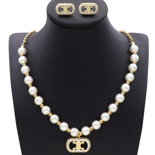 Fashion Necklace with Earrings Set with Box