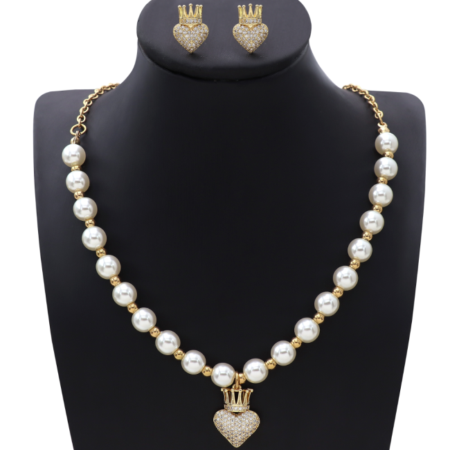 Fashion Necklace with Earrings Set with Box