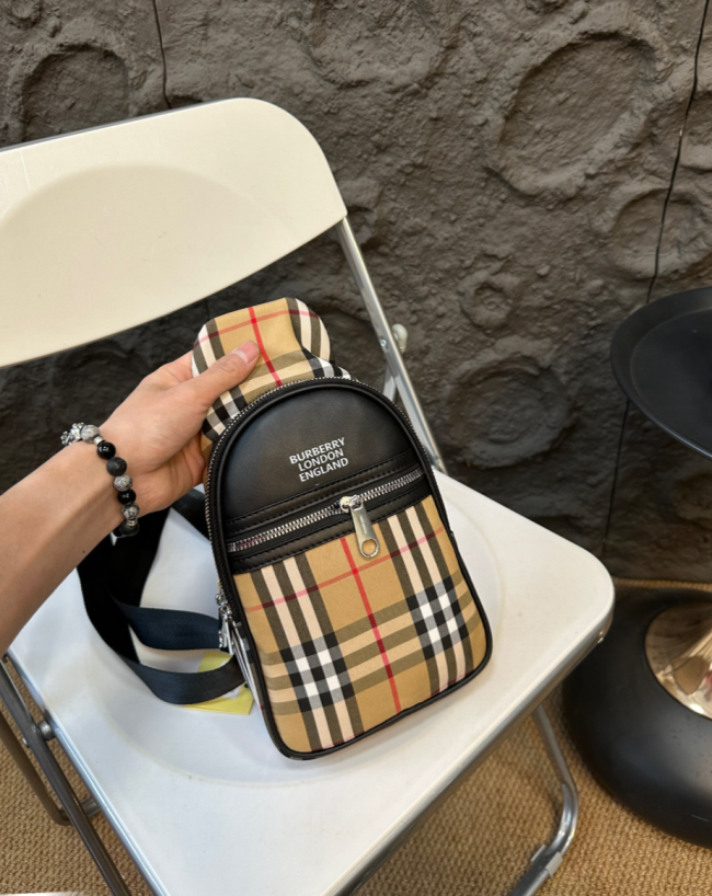 Fashion Chest Bags  #BUR
