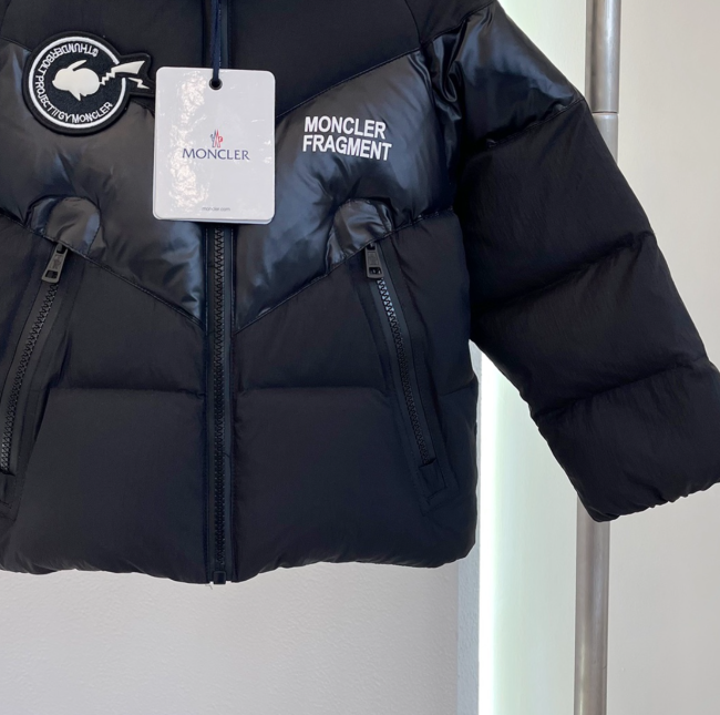 High Quality Kids Coat with Tags