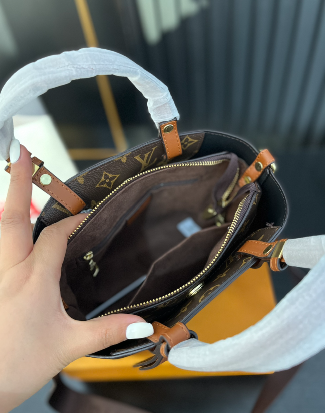 High Quality Bag With Box #LOV