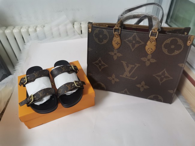 1 set fashion slipper & bag SALE #LOV