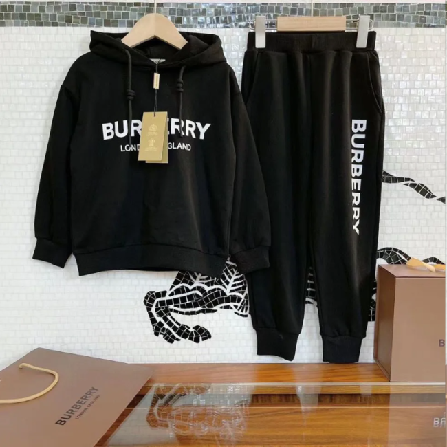 Fashion Kids Set No Tags #GUI #BUR