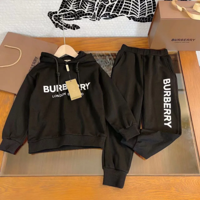 Fashion Kids Set No Tags #GUI #BUR