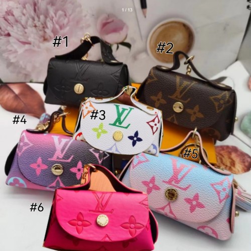 Fashion Keychains #LOV