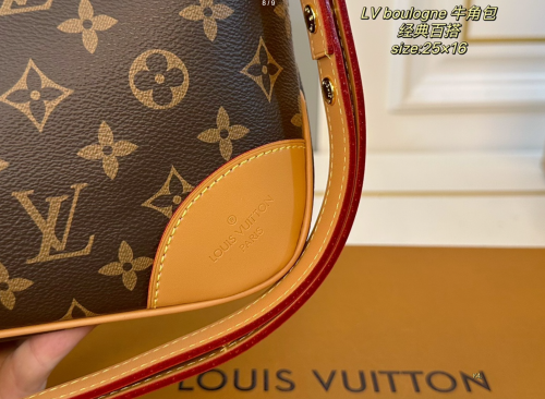 High Quality Bag With Box #LOV