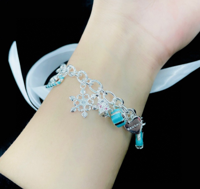 Fashion Xmas Bracelets With Box #TIF