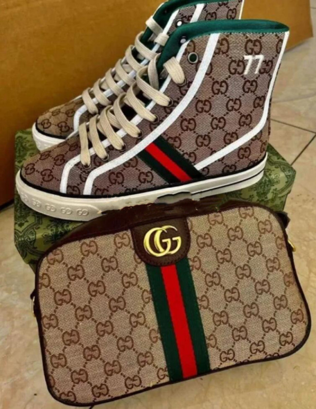 1 Set Fashion Casual Shoes & Camera Bag #GUI