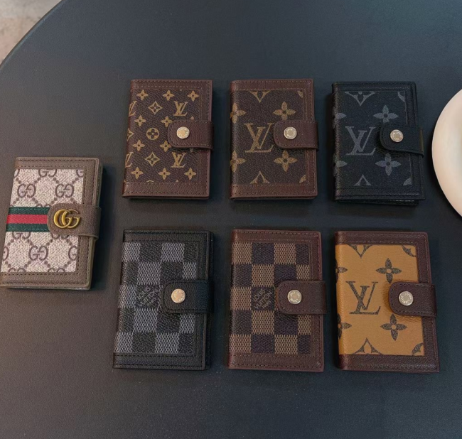 Fashion Card Wallet #CHN  #LOV  #GUI