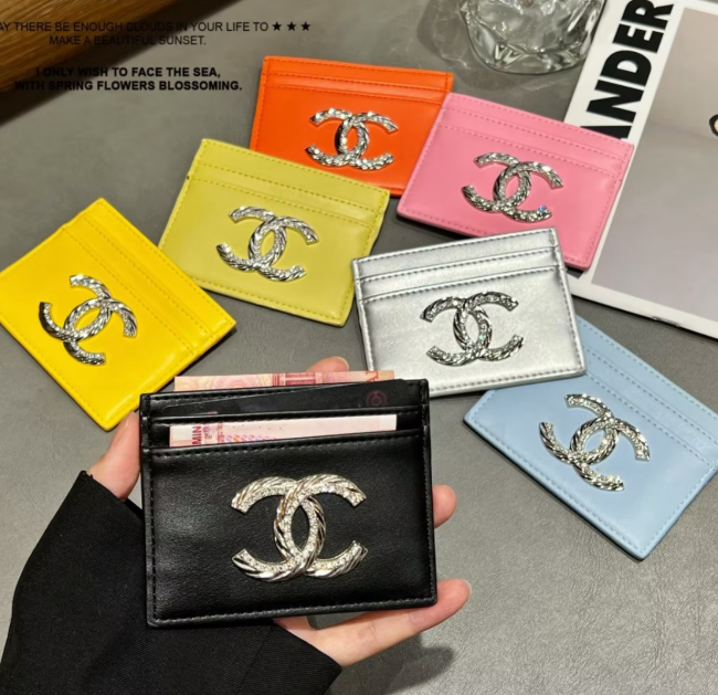 Fashion Card Wallet #CHN  #LOV  #GUI