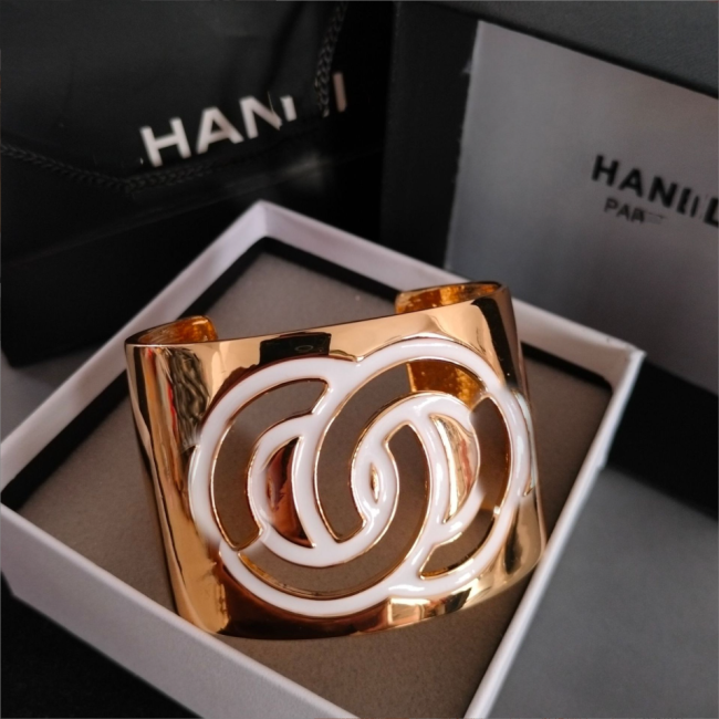 Fashion Bangle and Earrings #CHN