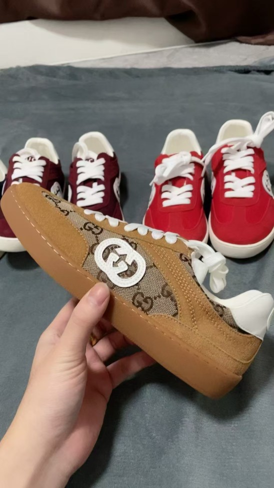 Fashion Shoes with Box #GUI