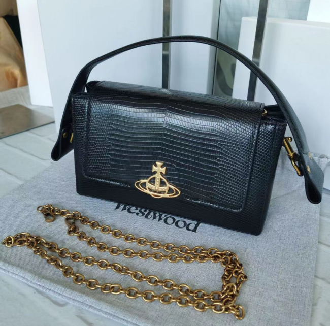 Vivian Westwood Bag #NOO