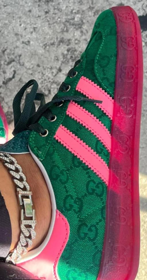 Fashion Shoes with Box #AD #GUI