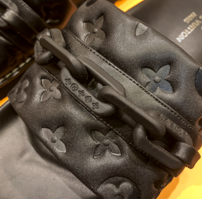 Quality Slides with Box #LOV