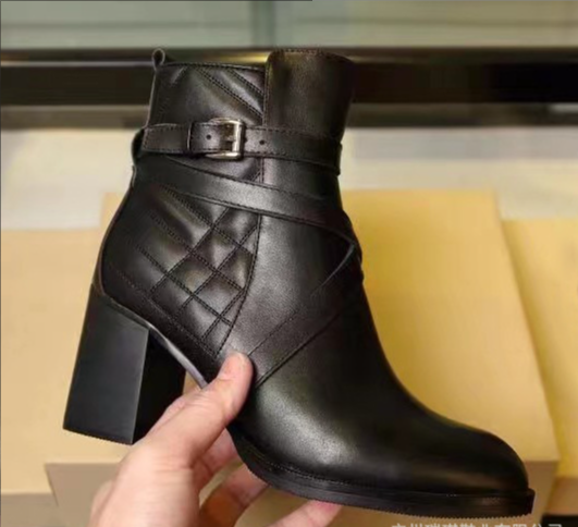 High Quality Boots with Box #BUR