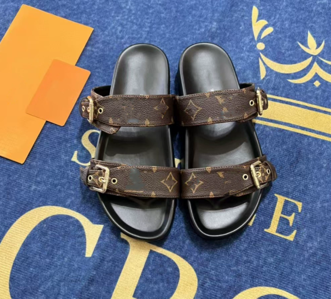 Quality Sandals with Box #LOV