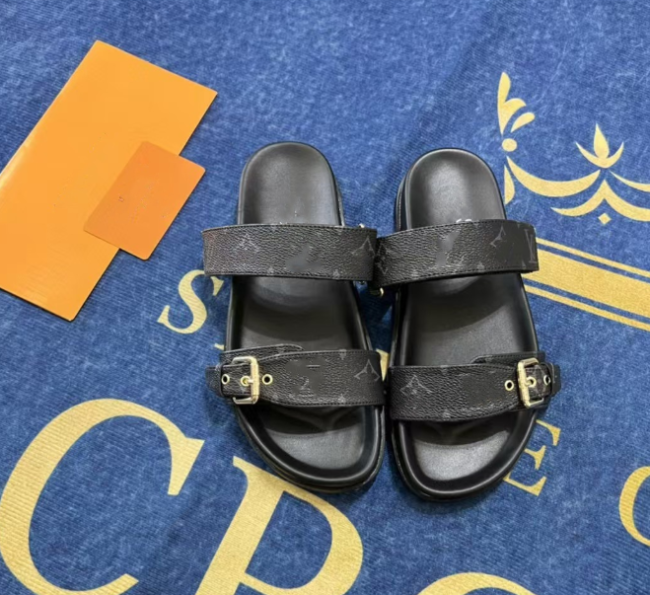 Quality Sandals with Box #LOV