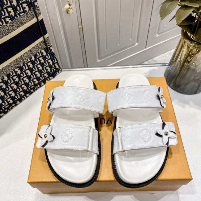 Quality Shoes with Box 