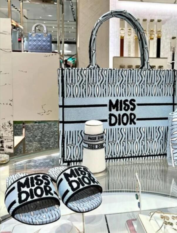 Fashion Slides with Tote Bag Set #DIO