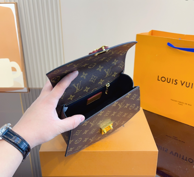 High Quality Bag with Box  #LOV