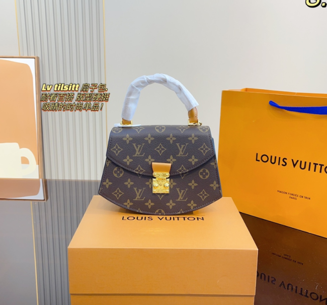 High Quality Bag with Box  #LOV