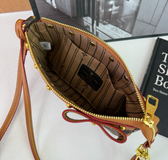 Women Fashion Bag No Box #LOV