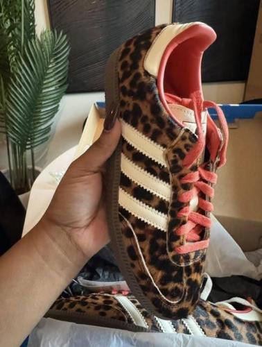 Fashion Shoes with Box