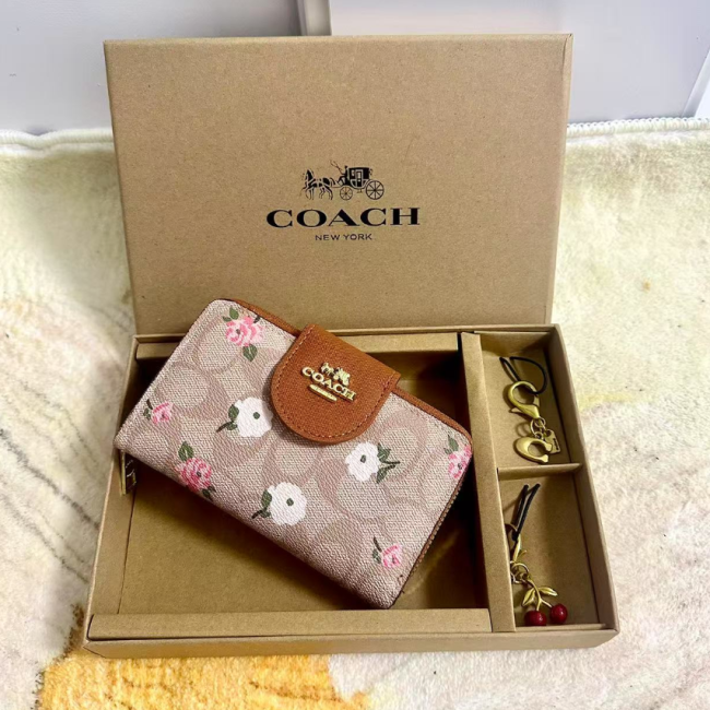 Fashion Wallet with Chains with Box #COA