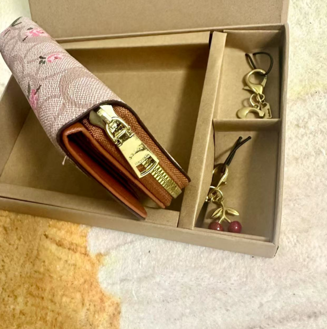 Fashion Wallet with Chains with Box #COA