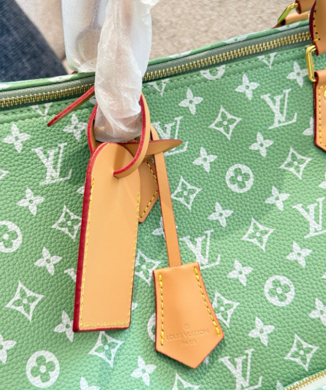 High Quality Luggage Bag #LOV