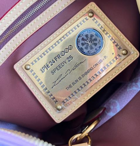 High Quality Bag No Box #LOV