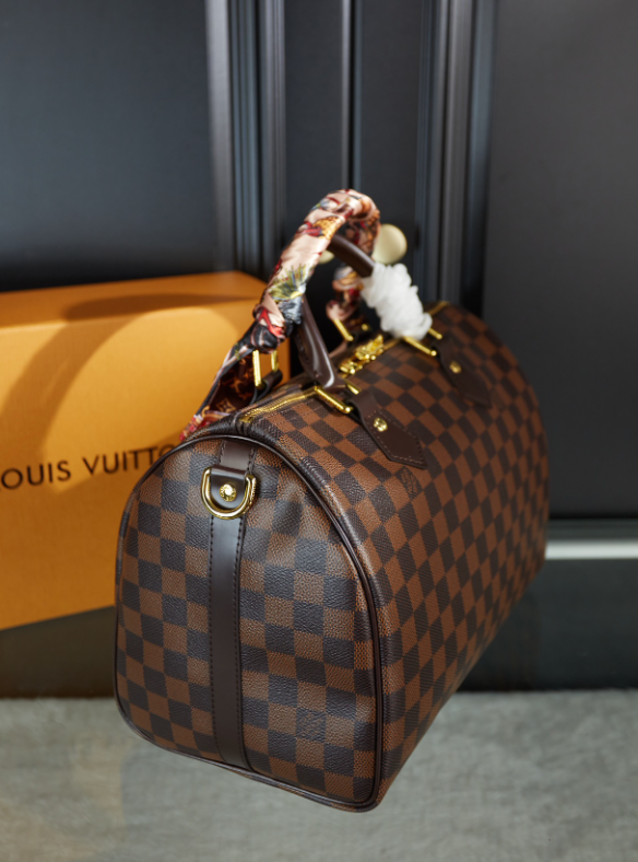 High Quality Pillow Bag with Box #LOV