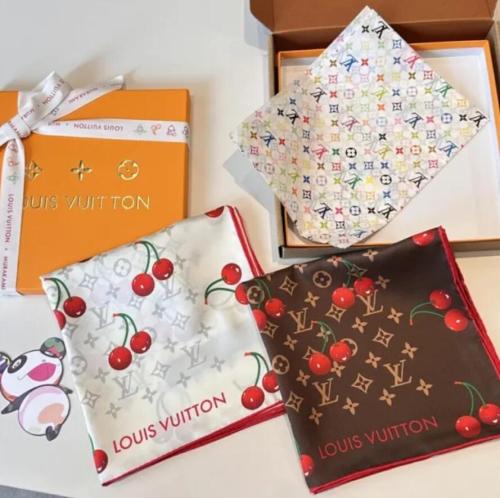 Fashion Silk scarf size:90*90cm #LOV