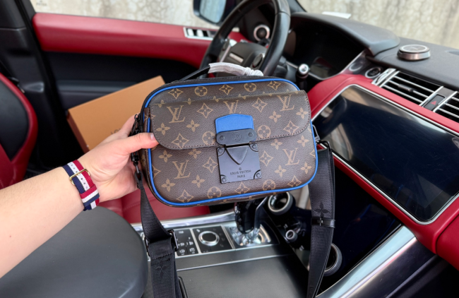 Quality Men's Bag with Box #LOV