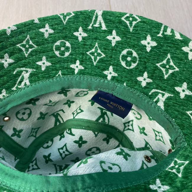 Green Bucket Hat #LOV