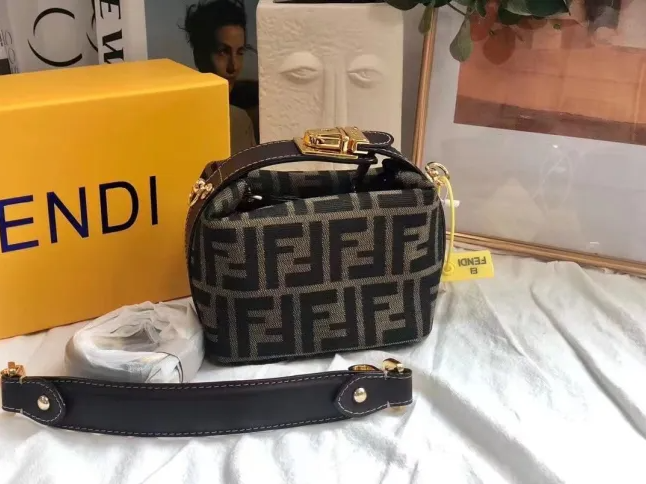 Small Wholesale  Bag with box #FEI