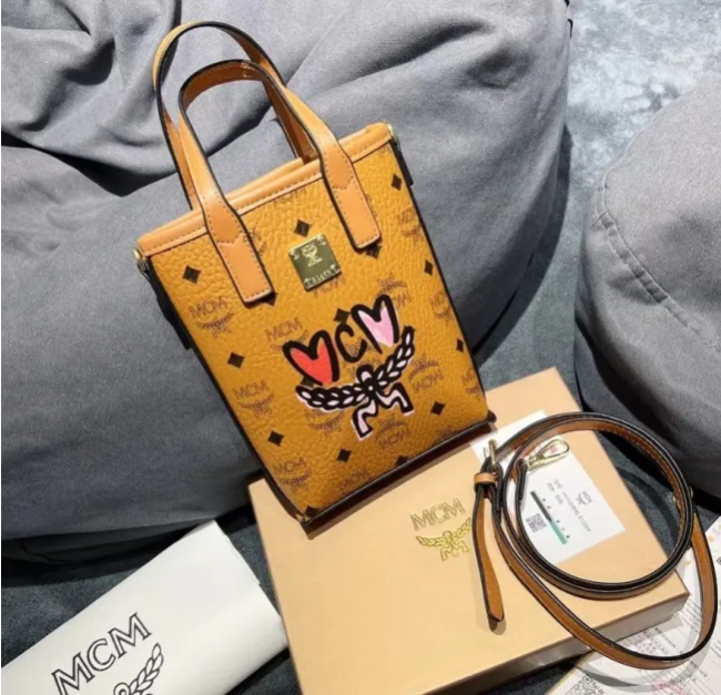 Women Fashion Small Tote Bag with Box  #FEI #MC