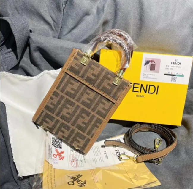 Women Fashion Small Tote Bag with Box  #FEI #MC